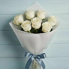 Букет 7 Белых роз Эдлесс Лав в Приаргунске