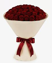 Букет 101 Бордовая роза Блэк Бакарра в Приаргунске