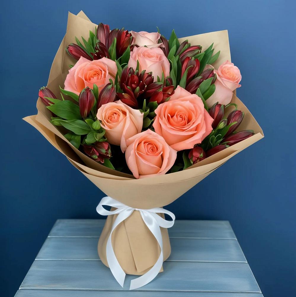 Букет цветов из: Розы и Альстромерии в Приаргунске