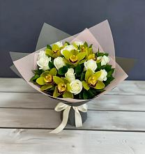 Букет цветов из:  Орхидеи и Розы в Приаргунске