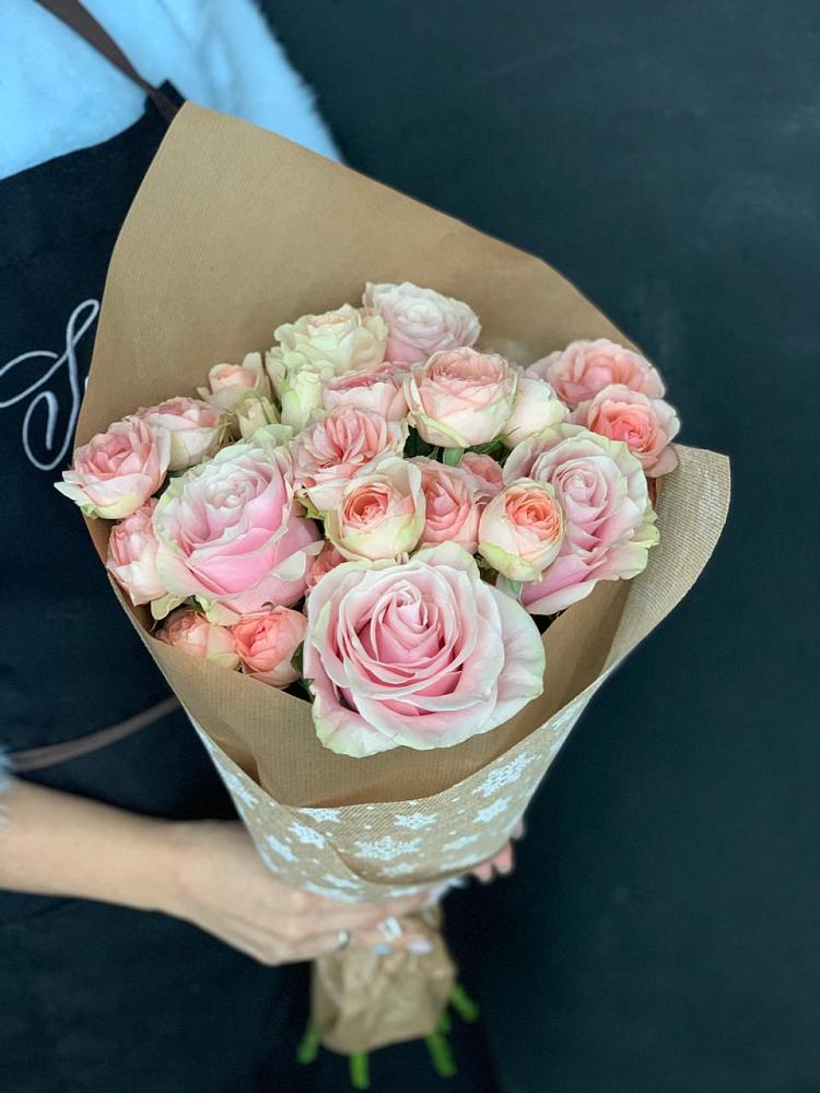 Букет цветов из: Хризантемы и Розы в Приаргунске