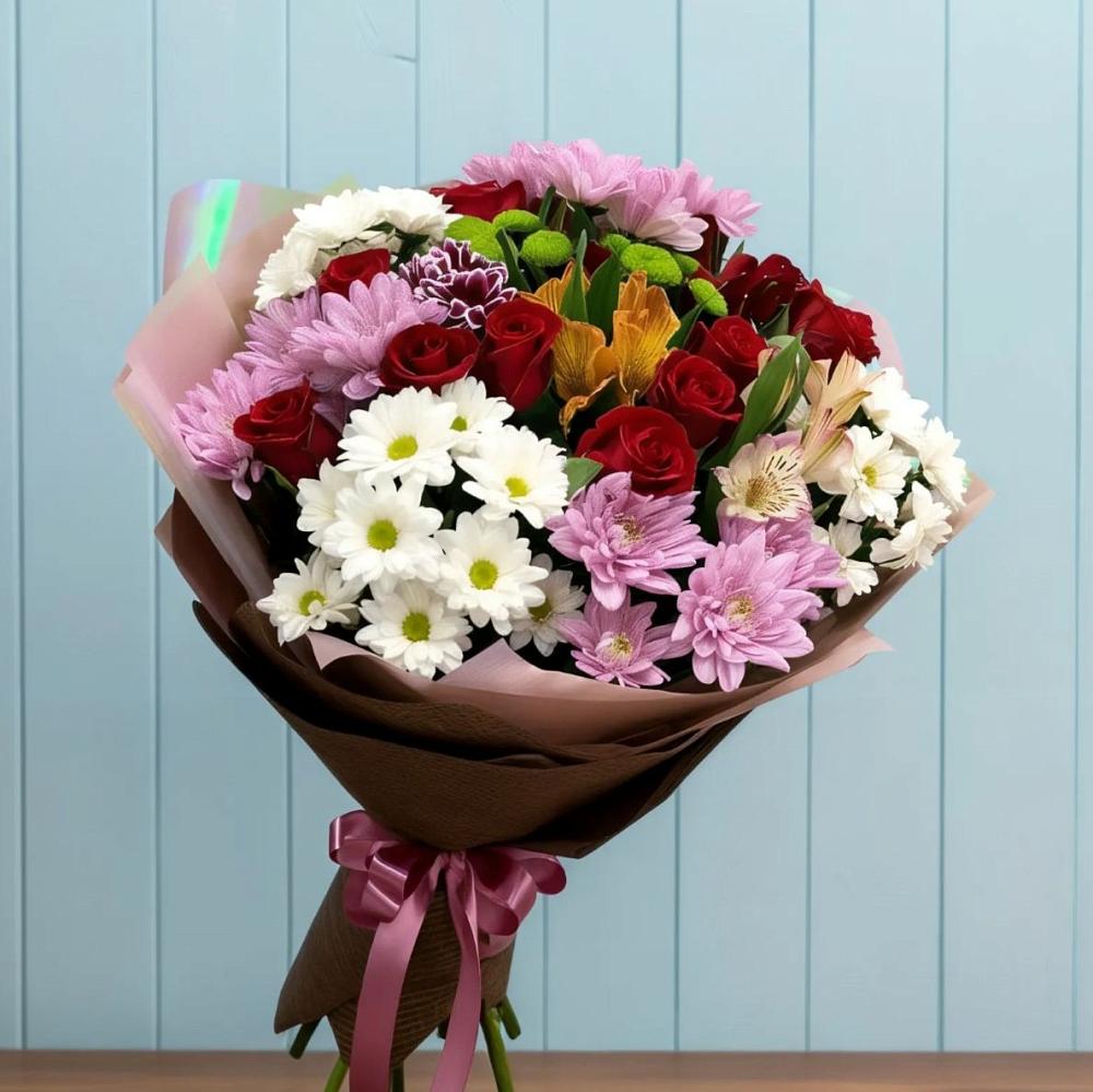 Букет цветов из: Розы, Хризантемы и Альстромерии в Приаргунске