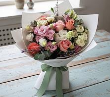 Букет цветов из:  Розы, Лизиантусы и Гвоздики #REPLACE_PRED# Приаргунске