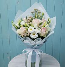 Букет цветов из:  Розы и Лизиантусы #REPLACE_PRED# Приаргунске