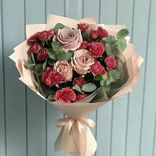 Букет цветов из:  Гвоздики и Розы в Приаргунске