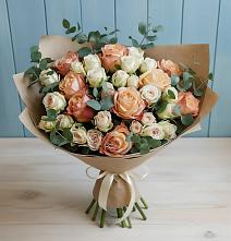 Букет цветов из:  Альстромерии и Розы в Приаргунске